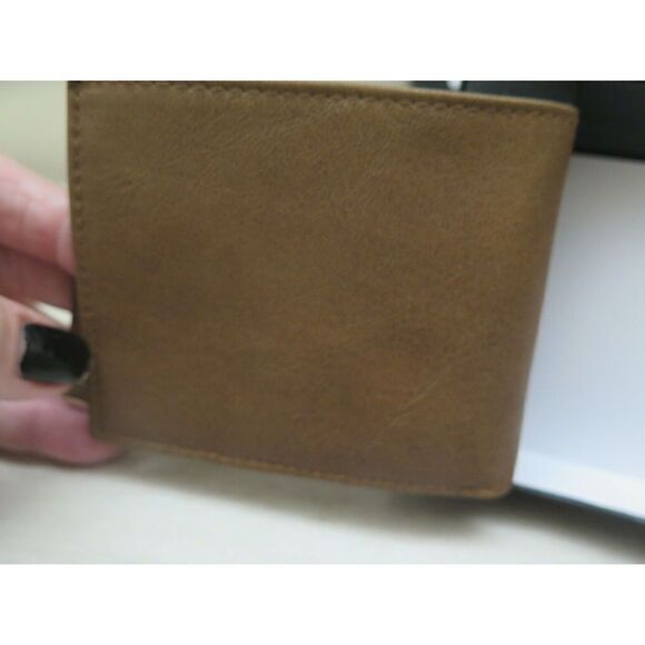 True Religion WESTON Men's Leather Brown Bifold Wallet TR201126 RFID $50 - Picture 7 of 8